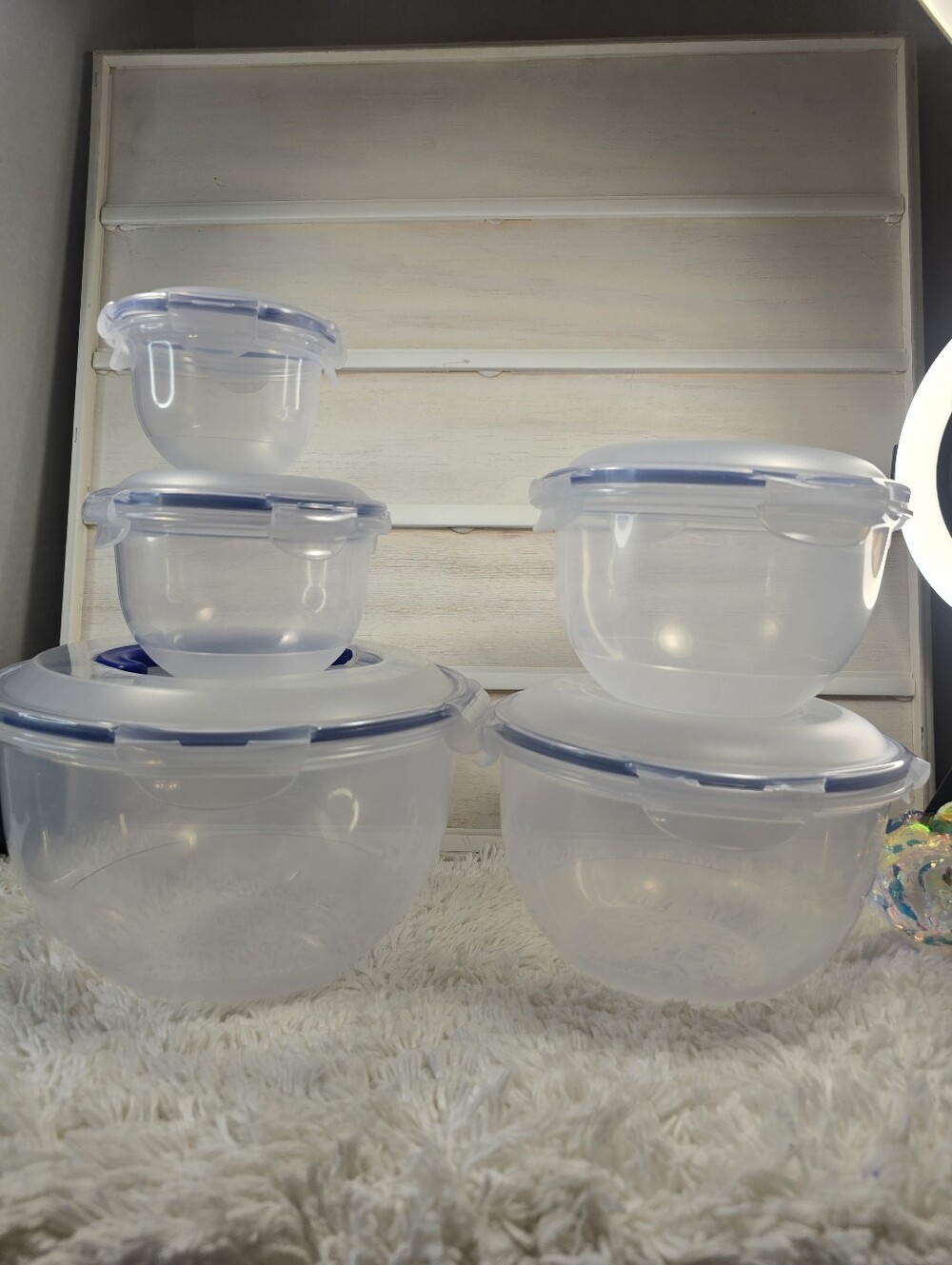 LocknLock Set of 5 Clear Plastic Food Storage Bowl Set with Blue-Lock Lids
